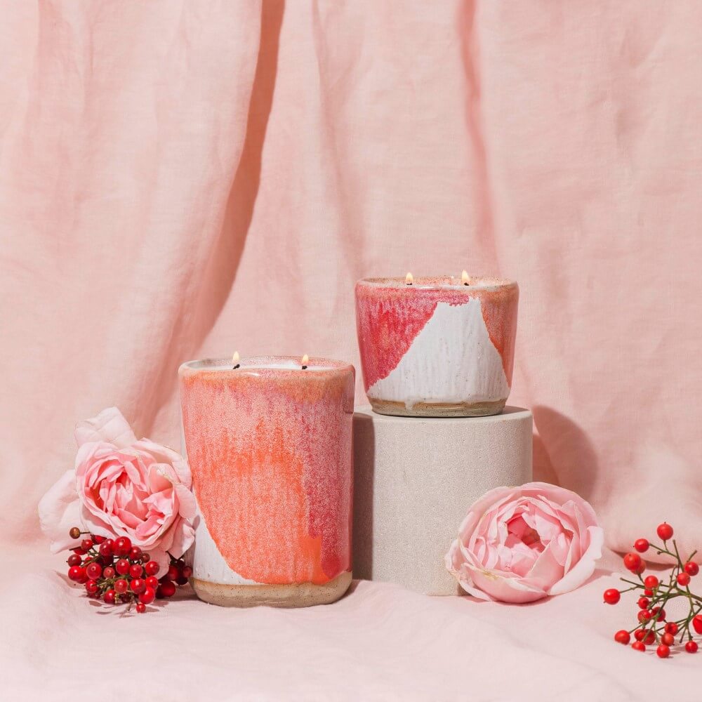 Hacienda  - Sweet Rose & Dewberry - Ceramic candle